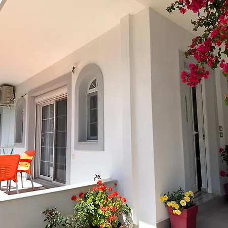 Elisabeth Apartment Sarande